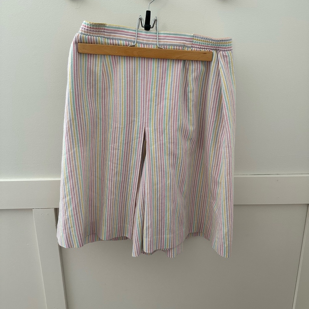 Vintage Hudson Sport Seersucker Striped Pastel Bermuda Shorts | 80s Cottagecore